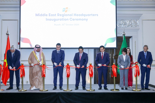 FPT opens regional headquarters in Saudi Arabia- Ảnh 1.