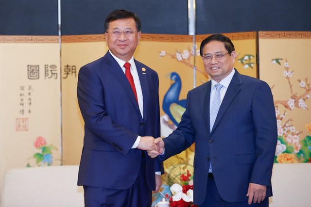 Chinese railway giant expresses interests in Viet Nam's railway projects- Ảnh 1.