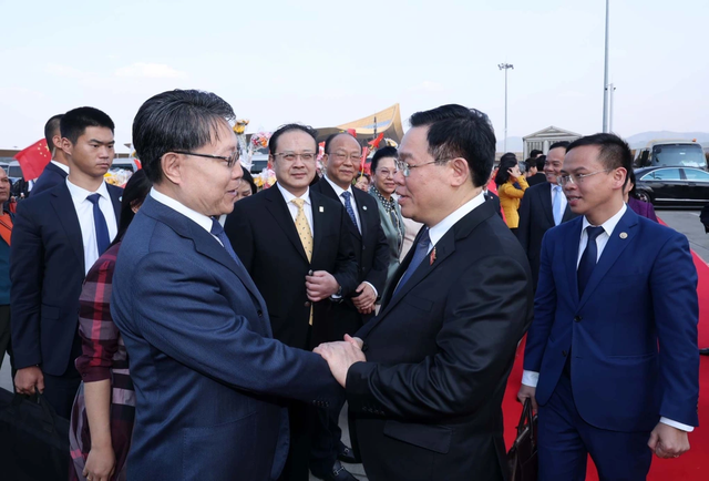 Top legislator concludes official visit to China- Ảnh 1.