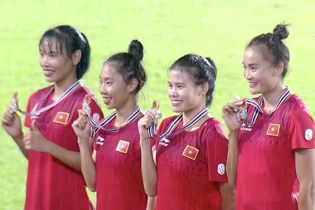 Vietnamese runners win Asian relay title- Ảnh 1.