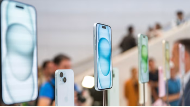 Viet Nam remains world's second largest smartphone exporter- Ảnh 1. Viet Nam remains world's second largest smartphone exporter- Ảnh 1.