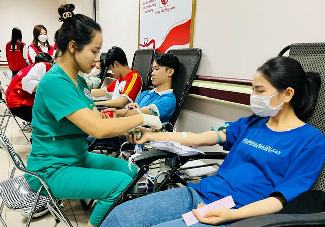 Over 21.3 million blood units donated in past three decades- Ảnh 1.