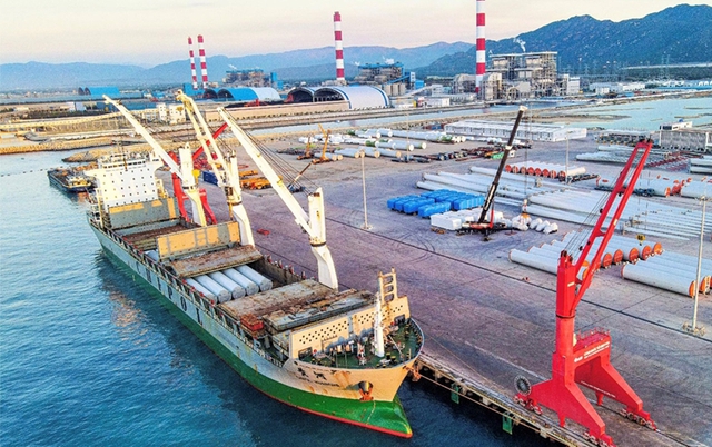 Gov't approves plan to implement ballast water management convention - Ảnh 1.