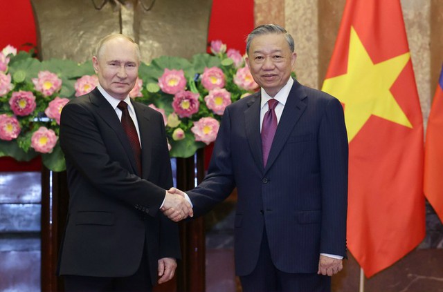 Viet Nam is Russia's top priority in Asia-Pacific: Putin - Ảnh 1.