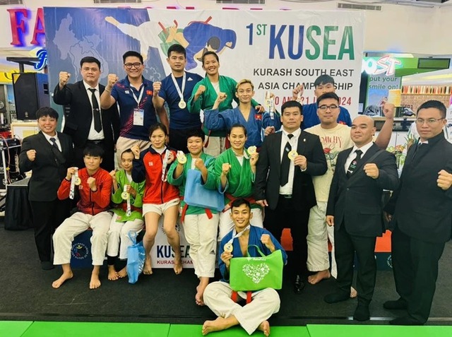 Vietnamese athletes take regional kurash championships' golds- Ảnh 1.