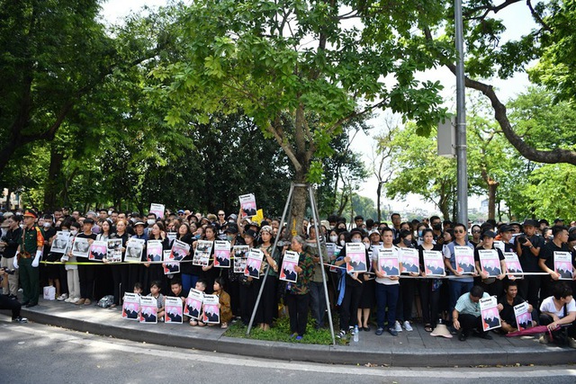 Photos: Memorial service for General Secretary Nguyen Phu Trong- Ảnh 12.