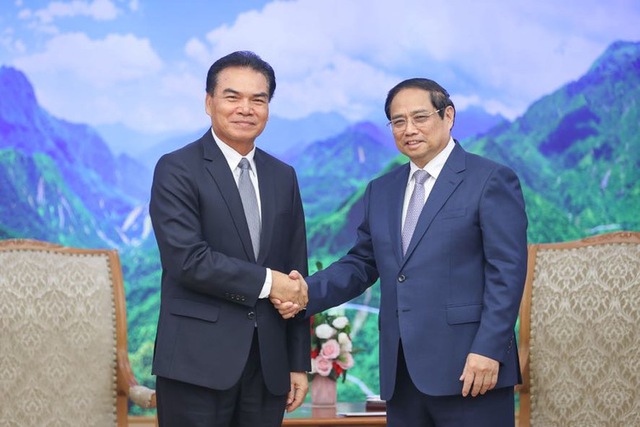 Viet Nam, Laos accelerate key infrastructure projects - Ảnh 1.