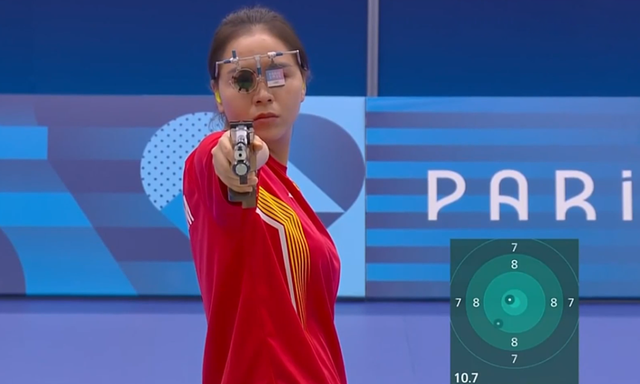 Shooter Vinh to hunt Olympic medal in 25m pistol event- Ảnh 1. Shooter Vinh to hunt Olympic medal in 25m pistol event- Ảnh 1.