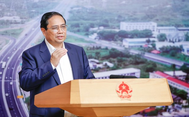 Gov't targets to complete additional 1,200km of expressways by 2025- Ảnh 1. Gov't targets to complete additional 1,200km of expressways by 2025- Ảnh 1.