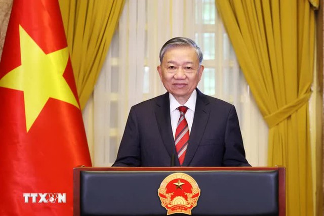 Top Vietnamese leader leaves for UNGA 79- Ảnh 1.