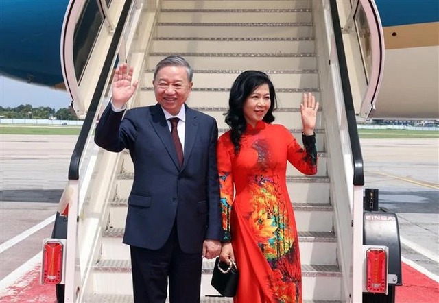 Top Vietnamese leader extends message of thanks to Cuba following State visit- Ảnh 1.