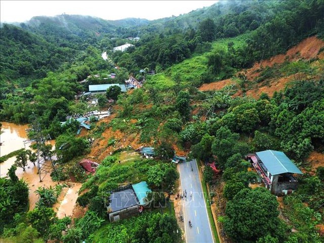 Landslides leave two dead, two missing in Ha Giang province- Ảnh 1.