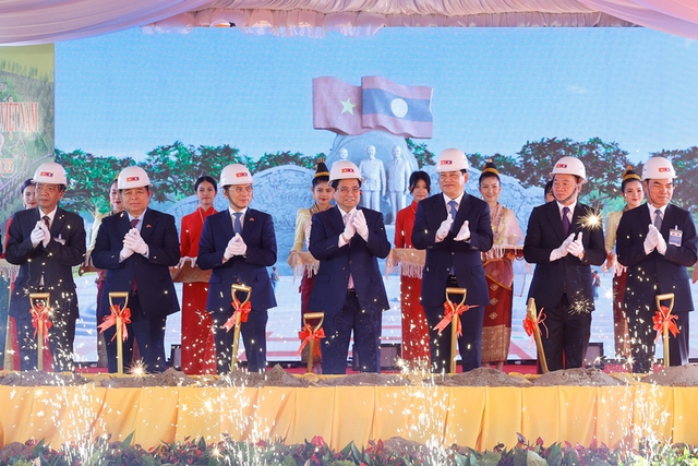 Construction begins on Laos-Viet Nam Friendship Park- Ảnh 1.