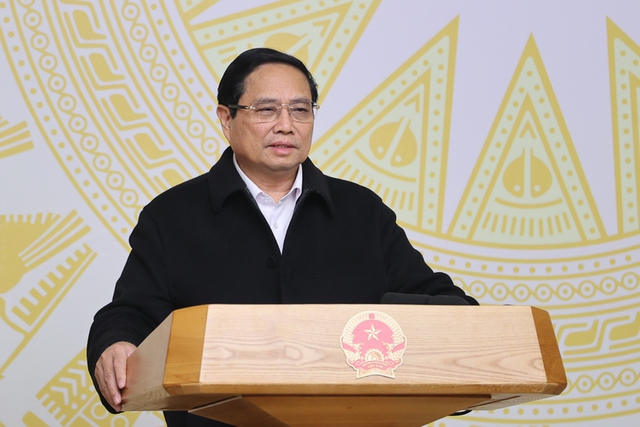 Gov’t chief calls for eliminating substandard housing by this year's end- Ảnh 1.