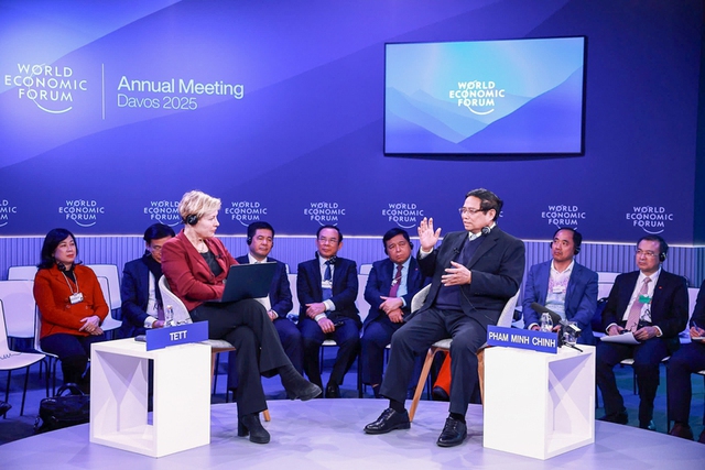 Prime Minister shares Viet Nam's vision for innovation at 55th WEF annual meeting- Ảnh 1.