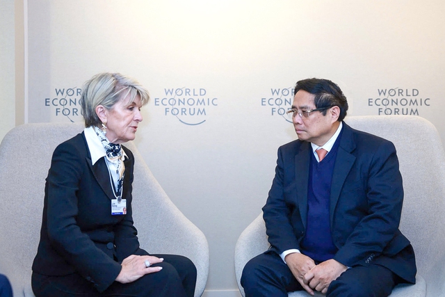 Prime Minister meets foreign leaders on sidelines of 55th WEF annual meeting - Ảnh 1.