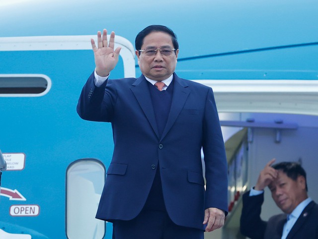 Prime Minister starts working visit to Laos- Ảnh 1.