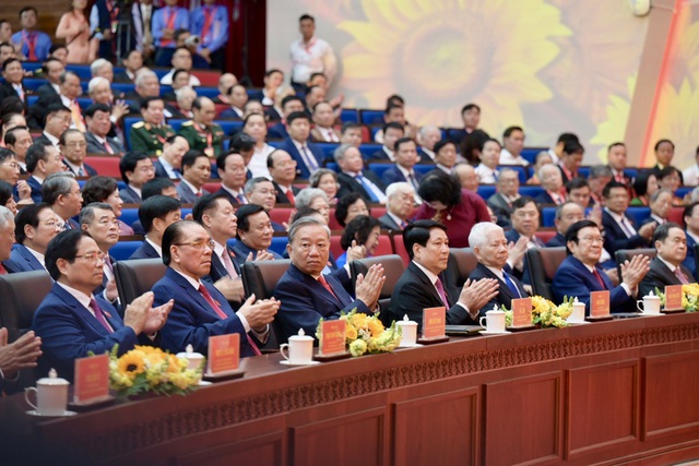Party chief calls on HCM City to make institutional breakthroughs for growth- Ảnh 1. Party chief calls on HCM City to make institutional breakthroughs for growth- Ảnh 1.