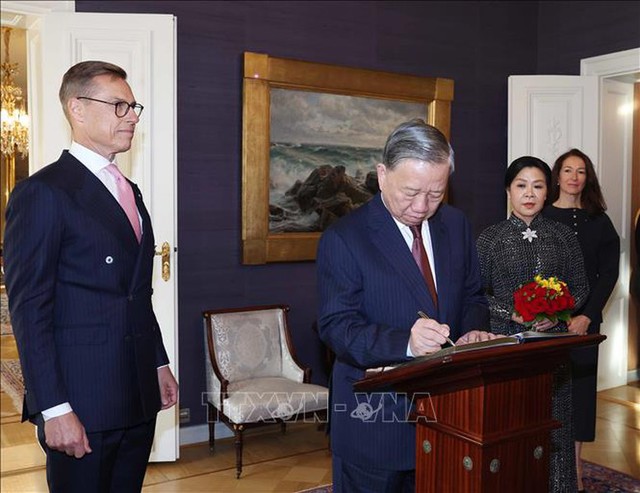 Finish President hosts official welcome ceremony for Party chief To Lam- Ảnh 2. Finish President hosts official welcome ceremony for Party chief To Lam- Ảnh 2.