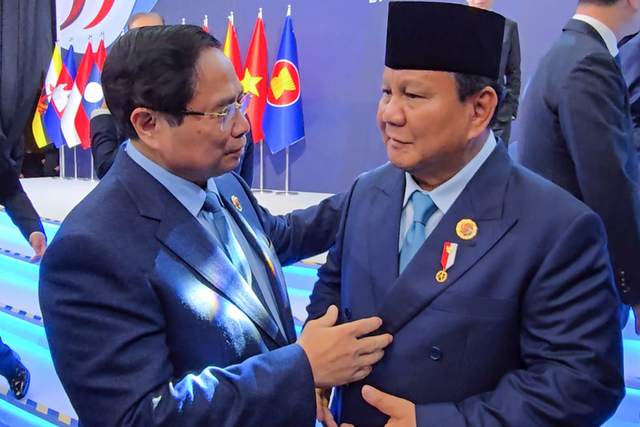 Gov’t chief receives foreign leaders on sidelines of ASEAN Summit- Ảnh 2. Gov’t chief receives foreign leaders on sidelines of ASEAN Summit- Ảnh 2.