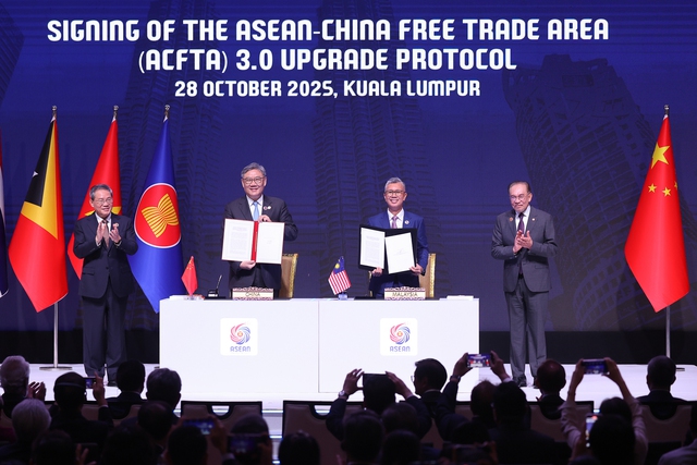 ASEAN, China sign ACFTA 3.0 upgrade protocol- Ảnh 3.