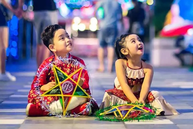 State leader extends Mid-Autumn Festival wishes to children- Ảnh 1.