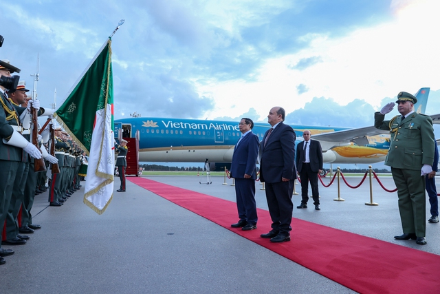 Prime Minister Pham Minh Chinh begins three-day official visit to Algeria- Ảnh 2.