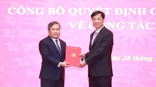 Vu Dai Thang elected as new Chairman of Ha Noi People’s Committee- Ảnh 2.