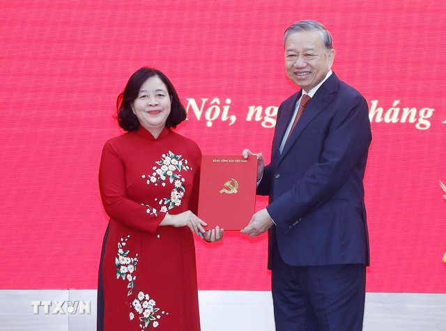 Ha Noi Secretary assigned to lead Party Committee of Viet Nam Fatherland Front - Ảnh 1.