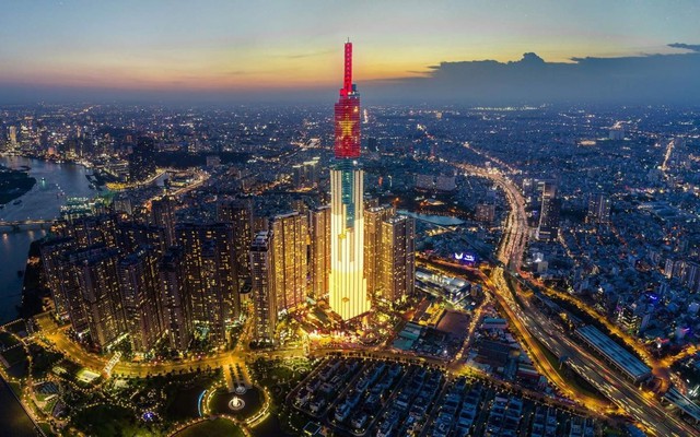 Viet Nam boasts record-breaking growth in 2025: HSBC specialist- Ảnh 1.