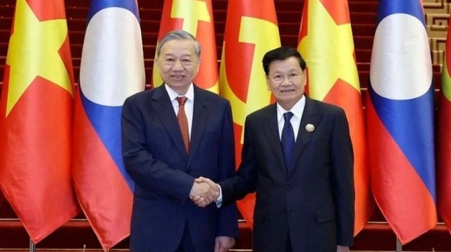 Viet Nam, Laos issue Joint Statement - Ảnh 1. Viet Nam, Laos issue Joint Statement - Ảnh 1.