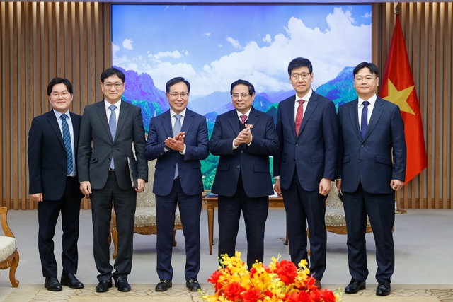 Samsung Viet Nam pledges to expand investment in new areas - Ảnh 1.