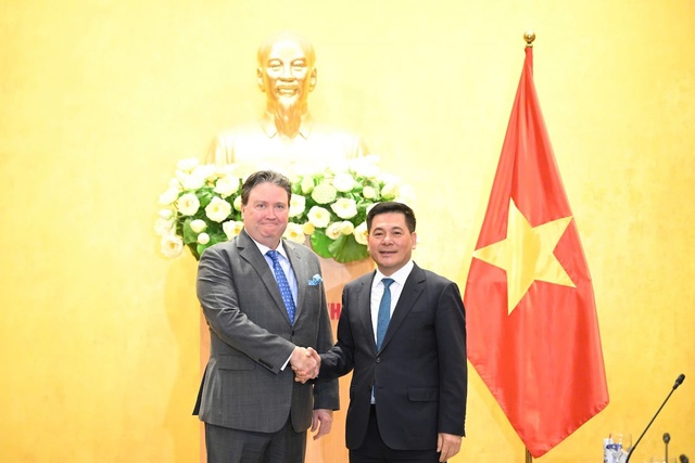 U.S. new tax policy does not target Viet Nam: Ambassador- Ảnh 1.