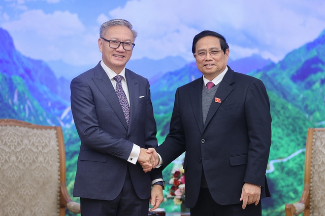 Prime Minister Pham Minh Chinh hosts Laos' newly-appointed Foreign Minister- Ảnh 1.