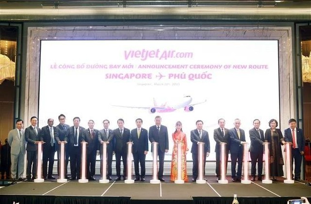 Vietjet Air launches Singapore-Phu Quoc direct air route- Ảnh 1.