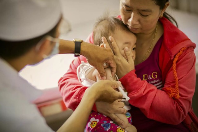 Gov’t chief requests acceleration of measles vaccination coverage- Ảnh 1.