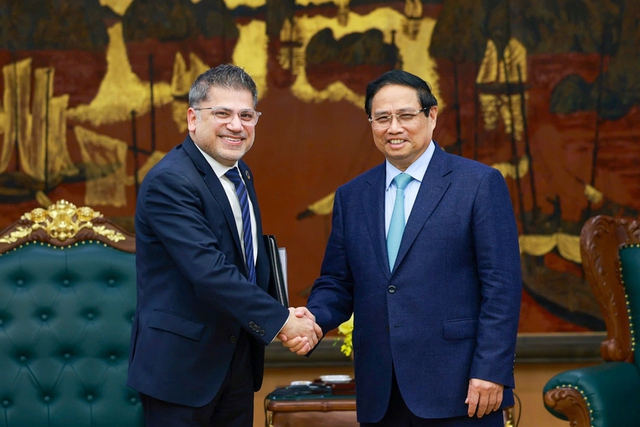 Prime Minister hosts AstraZeneca Chairman - Ảnh 1.