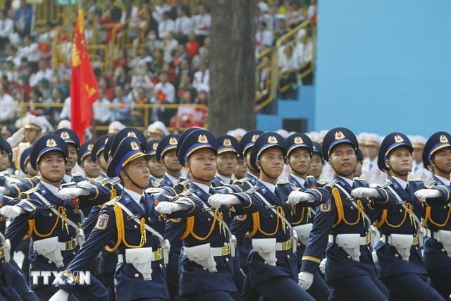 Viet Nam holds grand ceremony to mark April 30 Victory- Ảnh 12. Viet Nam holds grand ceremony to mark April 30 Victory- Ảnh 12.