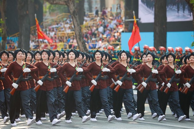 Viet Nam holds grand ceremony to mark April 30 Victory- Ảnh 23. Viet Nam holds grand ceremony to mark April 30 Victory- Ảnh 23.