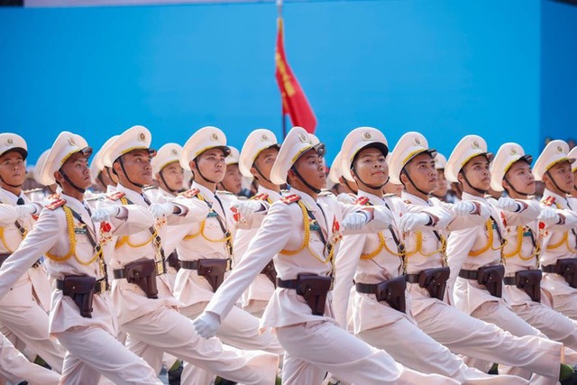 Viet Nam holds grand ceremony to mark April 30 Victory- Ảnh 28. Viet Nam holds grand ceremony to mark April 30 Victory- Ảnh 28.