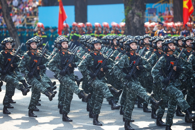 Viet Nam holds grand ceremony to mark April 30 Victory- Ảnh 31. Viet Nam holds grand ceremony to mark April 30 Victory- Ảnh 31.