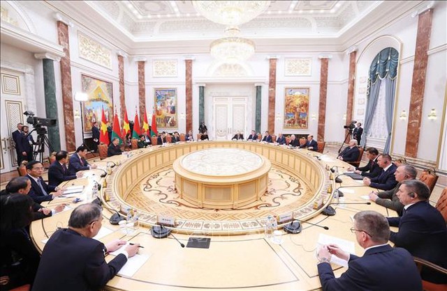 Viet Nam, Belarus elevate bilateral ties to strategic partnership- Ảnh 1. Viet Nam, Belarus elevate bilateral ties to strategic partnership- Ảnh 1.