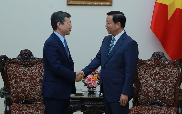 Prime Minister hosts Chairman of China Huadian Engineering- Ảnh 2. Prime Minister hosts Chairman of China Huadian Engineering- Ảnh 2.