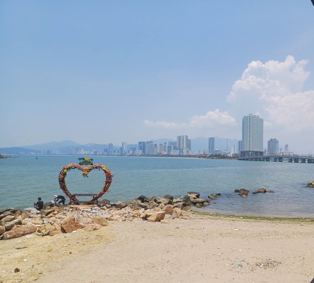 Nha Trang named among summer’s top 15 emerging travel destinations in 2025- Ảnh 1. Nha Trang named among summer’s top 15 emerging travel destinations in 2025- Ảnh 1.