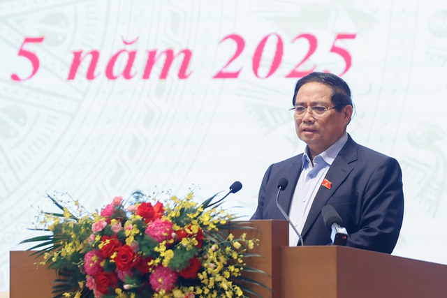 Gov’t eyes 100% public investment disbursement rate in 2025- Ảnh 1. Gov’t eyes 100% public investment disbursement rate in 2025- Ảnh 1.