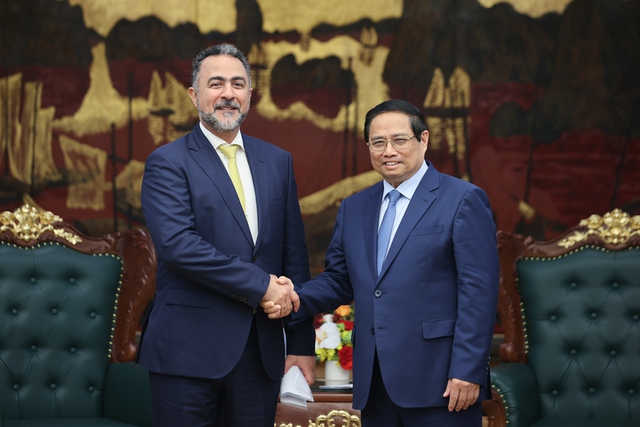 Prime Minister calls for raising Viet Nam-Oman Investment Fund scale to US$1 billion - Ảnh 1. Prime Minister calls for raising Viet Nam-Oman Investment Fund scale to US$1 billion - Ảnh 1.