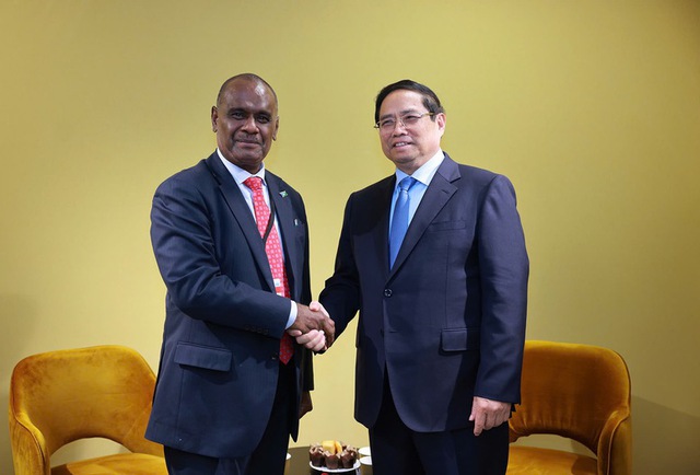 Prime Minister meets leaders from Palau, Solomon Islands in Nice - Ảnh 2. Prime Minister meets leaders from Palau, Solomon Islands in Nice - Ảnh 2.