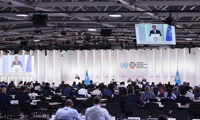 Viet Nam among first countries to sign High Seas Treaty- Ảnh 1. Viet Nam among first countries to sign High Seas Treaty- Ảnh 1.