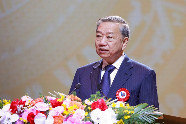 Ceremony held to celebrate 100th anniversary of Vietnamese Revolutionary Press Day- Ảnh 1. Ceremony held to celebrate 100th anniversary of Vietnamese Revolutionary Press Day- Ảnh 1.