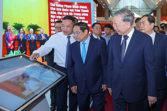 Ceremony held to celebrate 100th anniversary of Vietnamese Revolutionary Press Day- Ảnh 2. Ceremony held to celebrate 100th anniversary of Vietnamese Revolutionary Press Day- Ảnh 2.